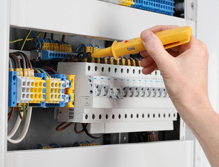 Sicurezza Degli Impianti Elettrici Industriali E Civili